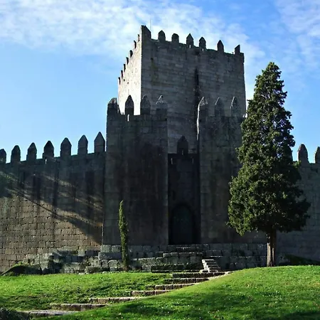 The Office Guest Apartment Guimaraes