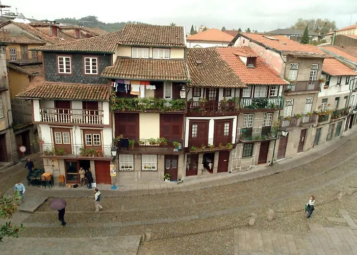 아파트 The Office Guest