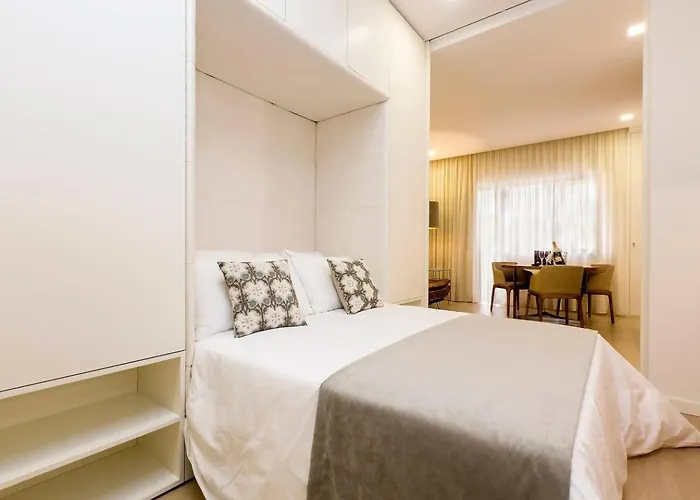 아파트 The Office Guest 귀마레스